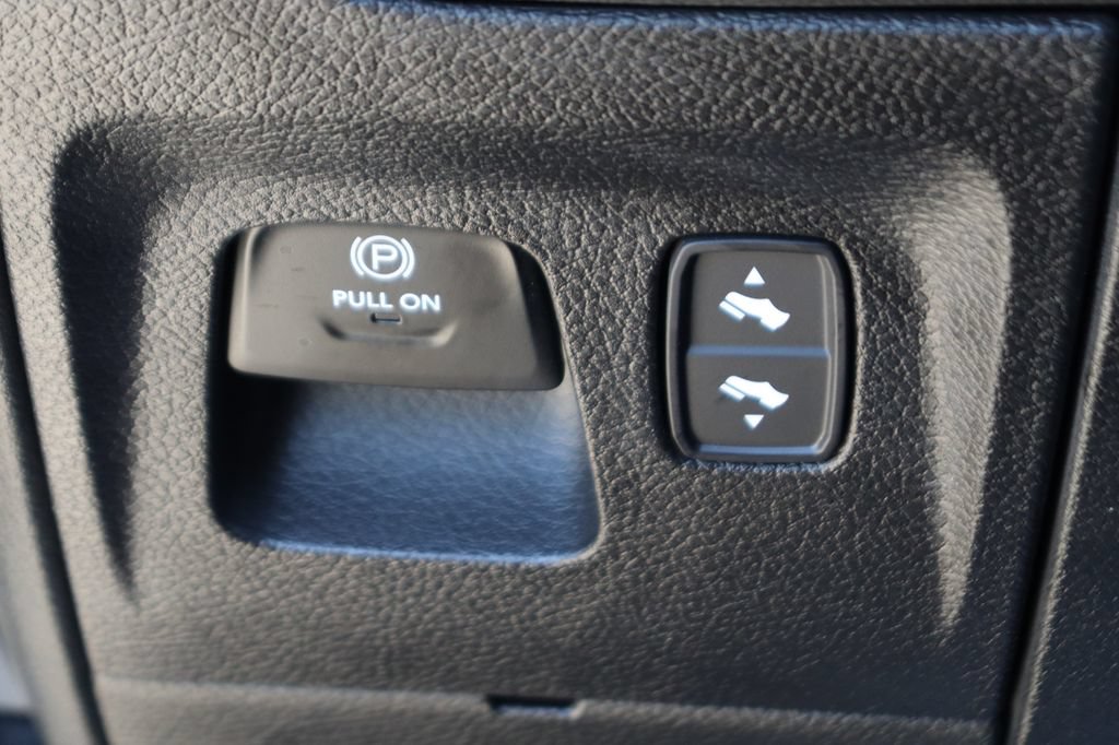 Used 2025 RAM 1500 Rebel w/ Rebel Level 1 Equipment Group AWD/4WD image 18
