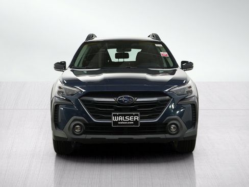 Used 2023 Subaru Outback Premium AWD/4WD image 8