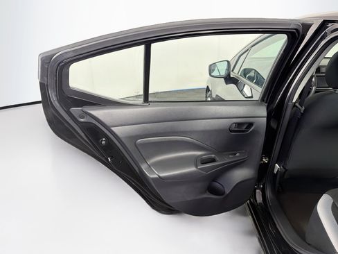 Used 2025 Nissan Versa S FWD image 26