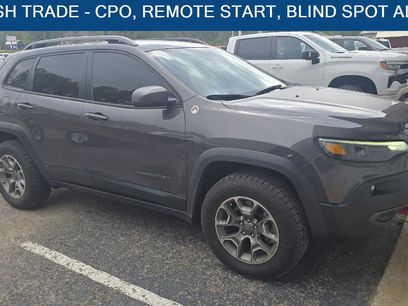 Used 2021 Jeep Cherokee Trailhawk