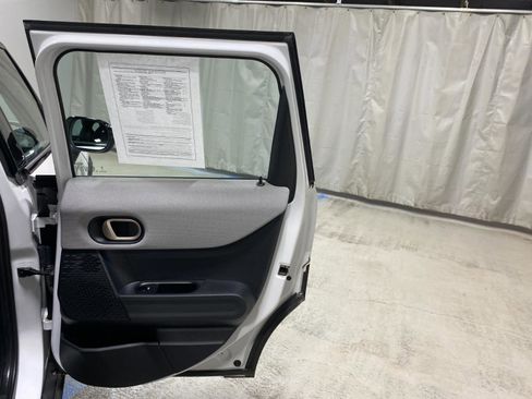 Certified 2025 MINI Cooper S image 23