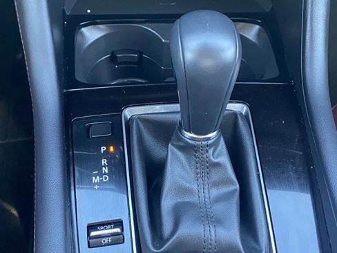 Used 2025 MAZDA MAZDA3 s image 8