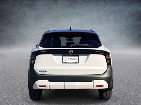 New 2026 Nissan Kicks SV image 3