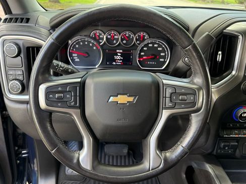 Used 2021 Chevrolet Silverado 1500 LTZ RWD image 17