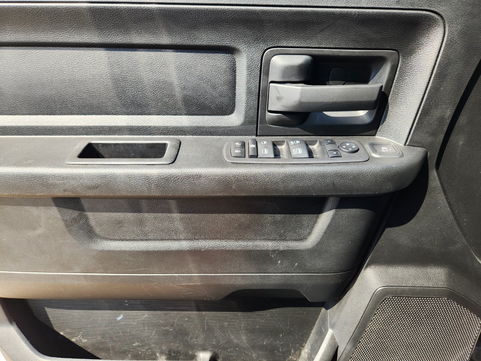 Used 2024 RAM 2500 Tradesman w/ Chrome Appearance Group AWD/4WD image 31