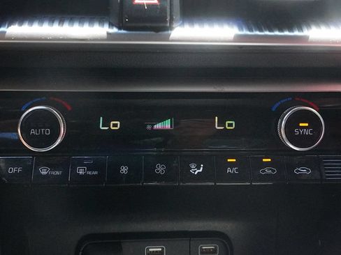 Used 2024 Kia K5 GT-Line AWD/4WD image 49