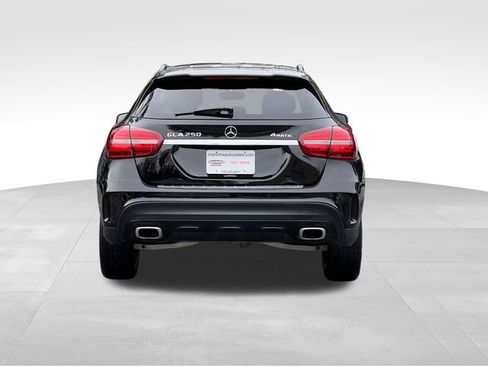 Used 2018 Mercedes-Benz GLA 250 4MATIC image 4