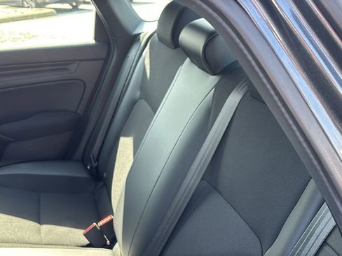Used 2024 Honda Civic Sport image 30