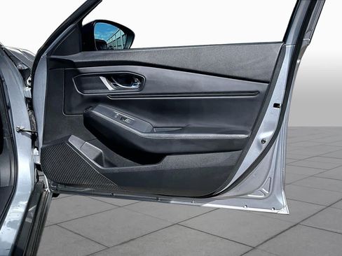 Used 2023 Honda Accord Sport image 25