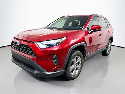 Used 2023 Toyota RAV4 XLE FWD image 10