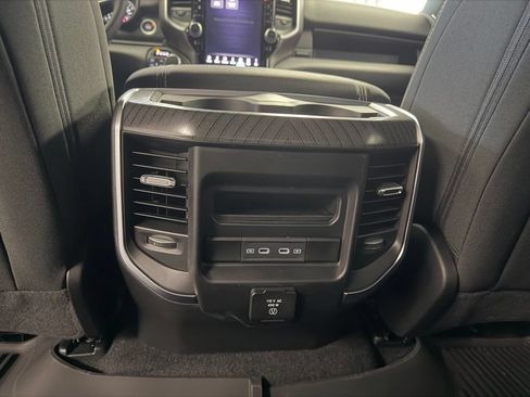 New 2026 RAM 1500 Big Horn AWD/4WD image 30