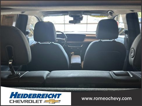 Used 2024 Buick Encore GX Sport Touring w/ Comfort Package AWD/4WD image 32