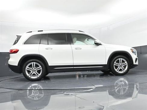 Used 2023 Mercedes-Benz GLB 250 image 32