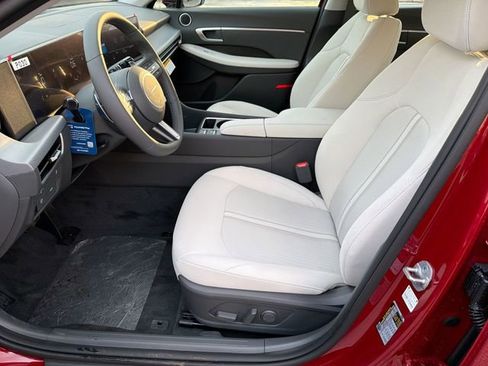 New 2026 Hyundai Sonata SEL FWD image 15