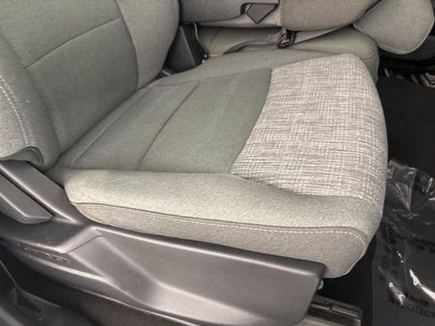 Used 2024 Ford F250 XLT w/ FX4 Off-Road Package image 26