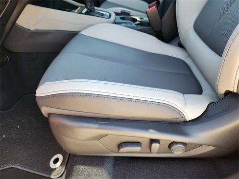 New 2025 Subaru Forester Limited image 19