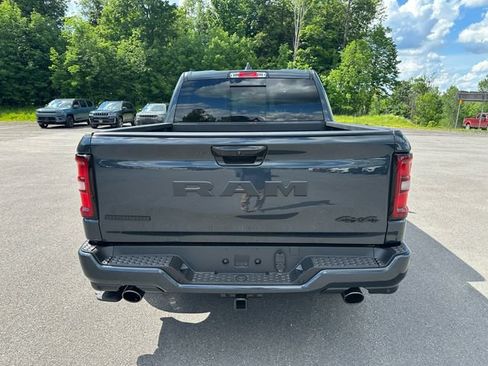 New 2026 RAM 1500 Big Horn AWD/4WD image 4