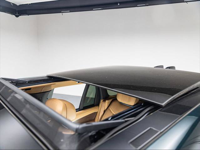 New 2026 Land Rover Range Rover Autobiography AWD/4WD image 15