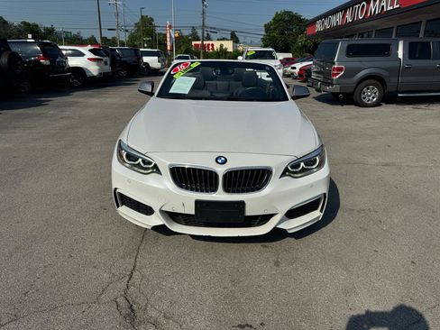Used 2016 BMW M235i Convertible RWD image 8