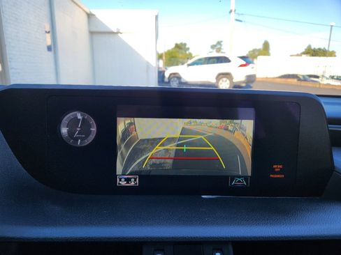 Used 2021 Lexus ES 300h w/ Accessory Package 2 FWD image 18