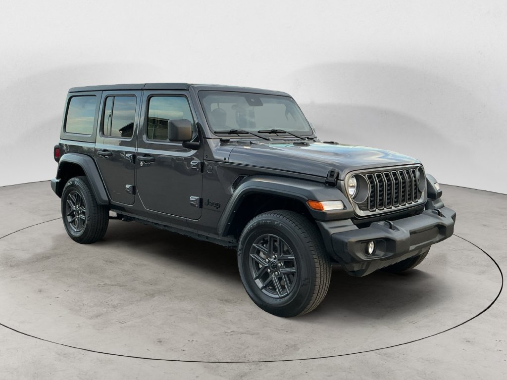 Used 2025 Jeep Wrangler Unlimited Sport AWD/4WD image 5