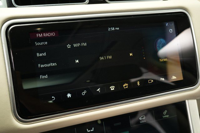 Used 2019 Land Rover Range Rover HSE AWD/4WD image 36