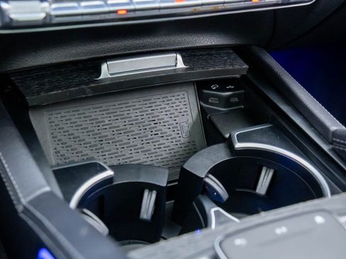 Used 2023 Mercedes-Benz GLE 350 4MATIC image 29