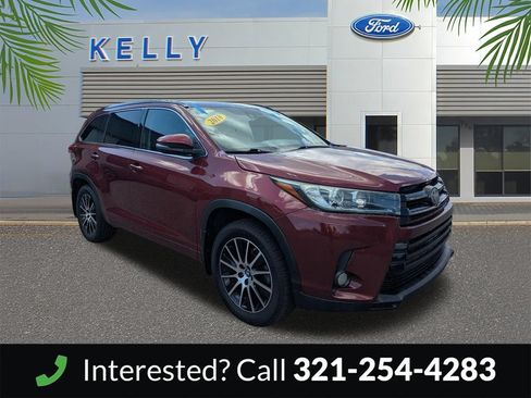 Used 2018 Toyota Highlander SE AWD/4WD image 4
