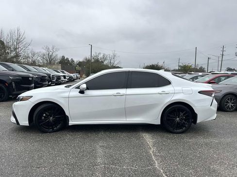Used 2023 Toyota Camry XSE image 8