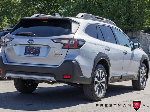 Used 2025 Subaru Outback Touring w/ Popular Package #2 AWD/4WD image 19