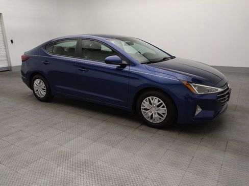 Used 2019 Hyundai Elantra SE image 11