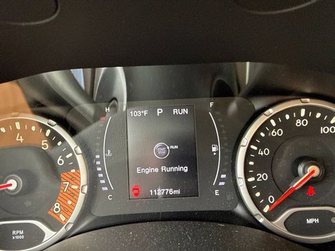 Used 2019 Jeep Renegade Altitude w/ Quick Order Package 22M FWD image 5
