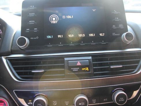 Used 2019 Honda Accord LX image 15