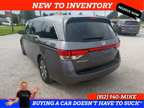 Used 2015 Honda Odyssey Touring Elite image 5
