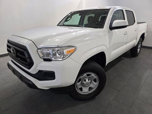 Used 2023 Toyota Tacoma SR AWD/4WD image 1