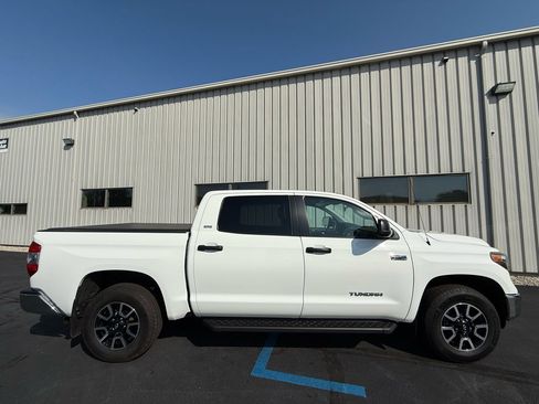 Used 2019 Toyota Tundra SR5 image 4