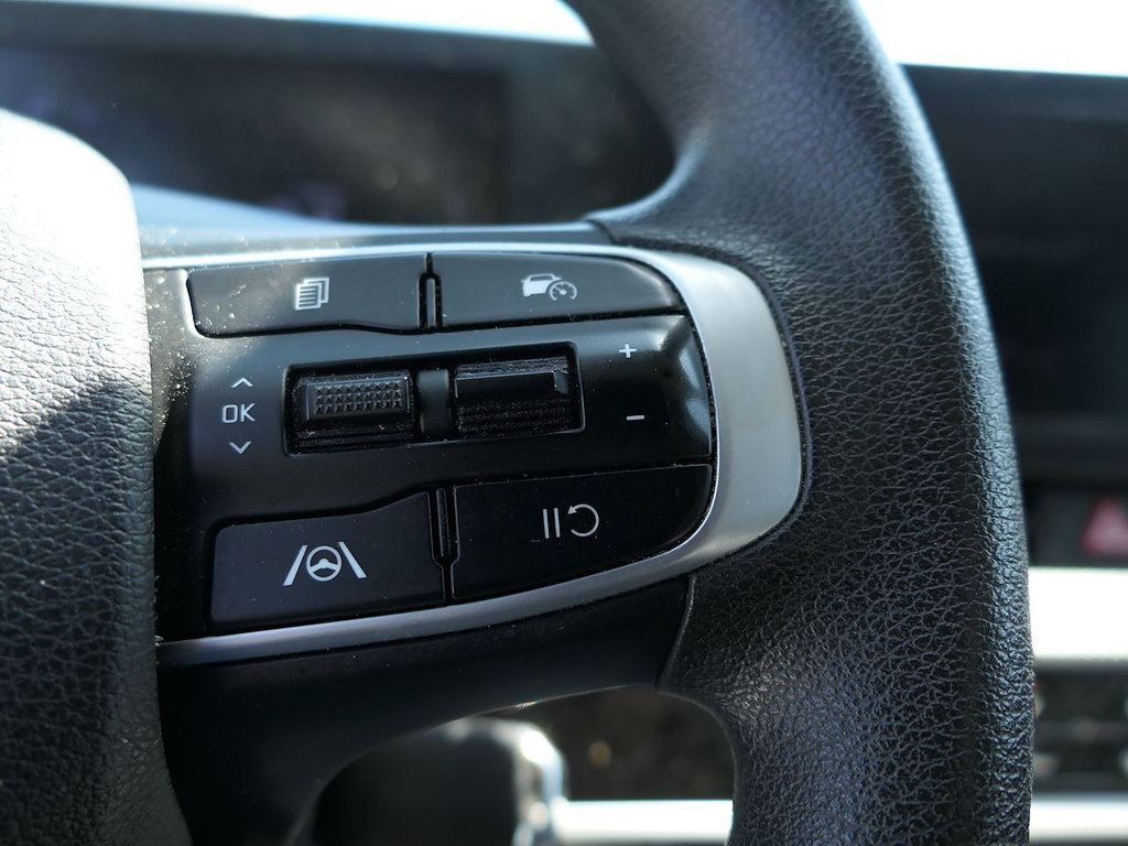Used 2023 Kia Sportage LX FWD image 14