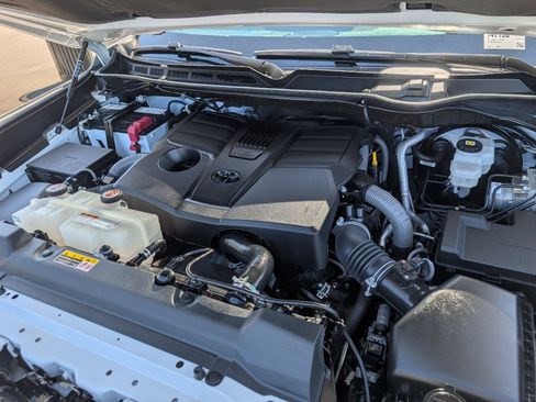 Used 2024 Toyota Tundra Limited image 20