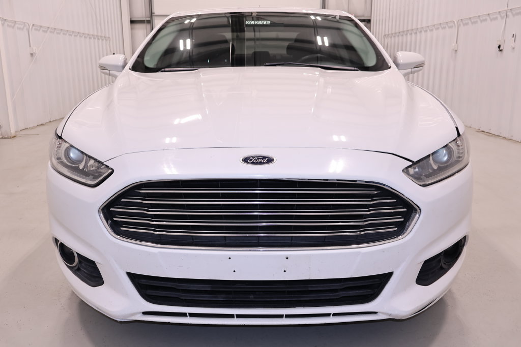 Used 2016 Ford Fusion SE w/ Equipment Group 201A AWD/4WD image 4