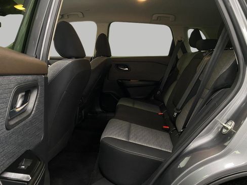 Certified 2023 Nissan Rogue SV image 27