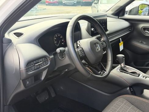 Used 2026 Honda HR-V Sport image 13