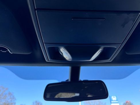 Used 2019 Dodge Grand Caravan SE image 29