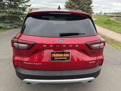 Used 2023 Ford Escape Platinum w/ Premium Technology Package image 8