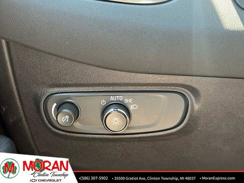 Certified 2023 Chevrolet Equinox LT FWD image 26
