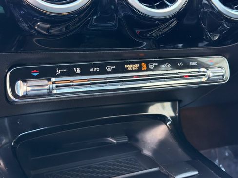 Used 2019 Mercedes-Benz A 220 image 19