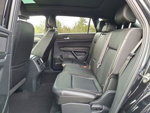 Used 2020 Volkswagen Atlas Cross Sport SE AWD/4WD image 13
