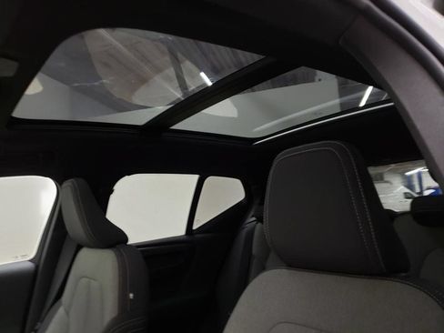 New 2026 Volvo XC40 B5 Core w/ Climate Package AWD/4WD image 7