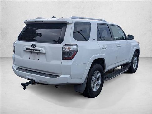 Used 2018 Toyota 4Runner SR5 Premium RWD image 6