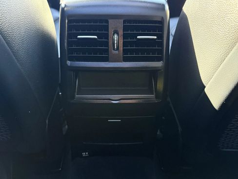 Used 2017 Mercedes-Benz GLE 350 4MATIC image 31