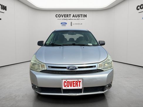 Used 2011 Ford Focus SE w/ 201A Rapid Spec Order Code FWD image 5